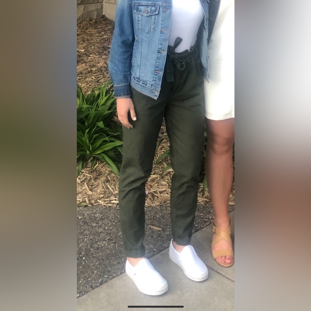Hollister green pants with tie at the top
